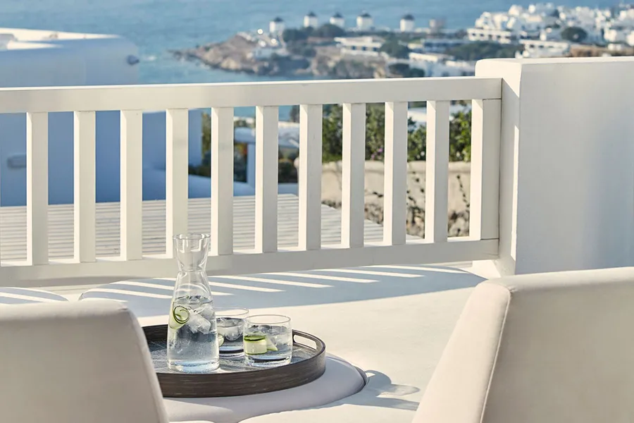 the king of villas rental mykonos luxury suites