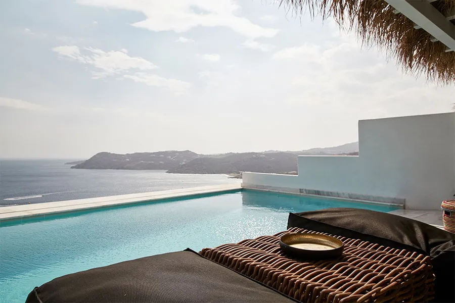 the king of villas rental mykonos luxury suites