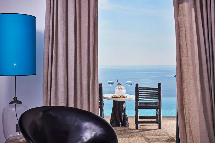 the king of villas rental mykonos luxury suites