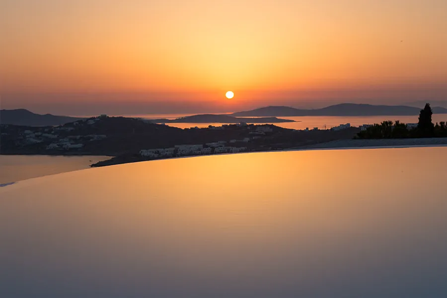 the king of villas rental mykonos luxury