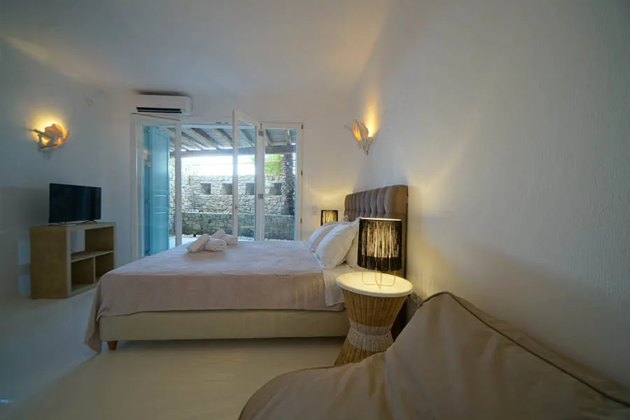 the king of villas rental mykonos
