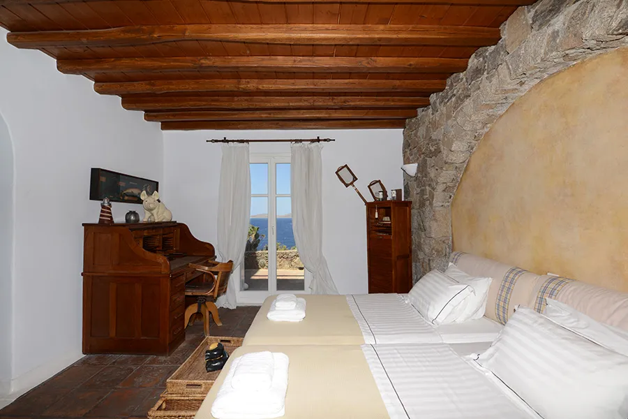 the king of villas rental mykonos