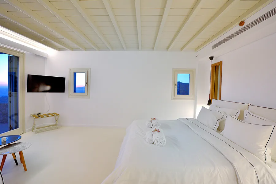 the king of villas rental mykonos