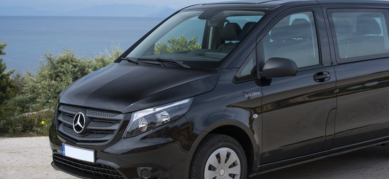 Vito tourer. Mercedes-Benz Vito Tourer. Мерседес Вито Турер. Mercedes Vito 2022. Мерседес Вито 2022.